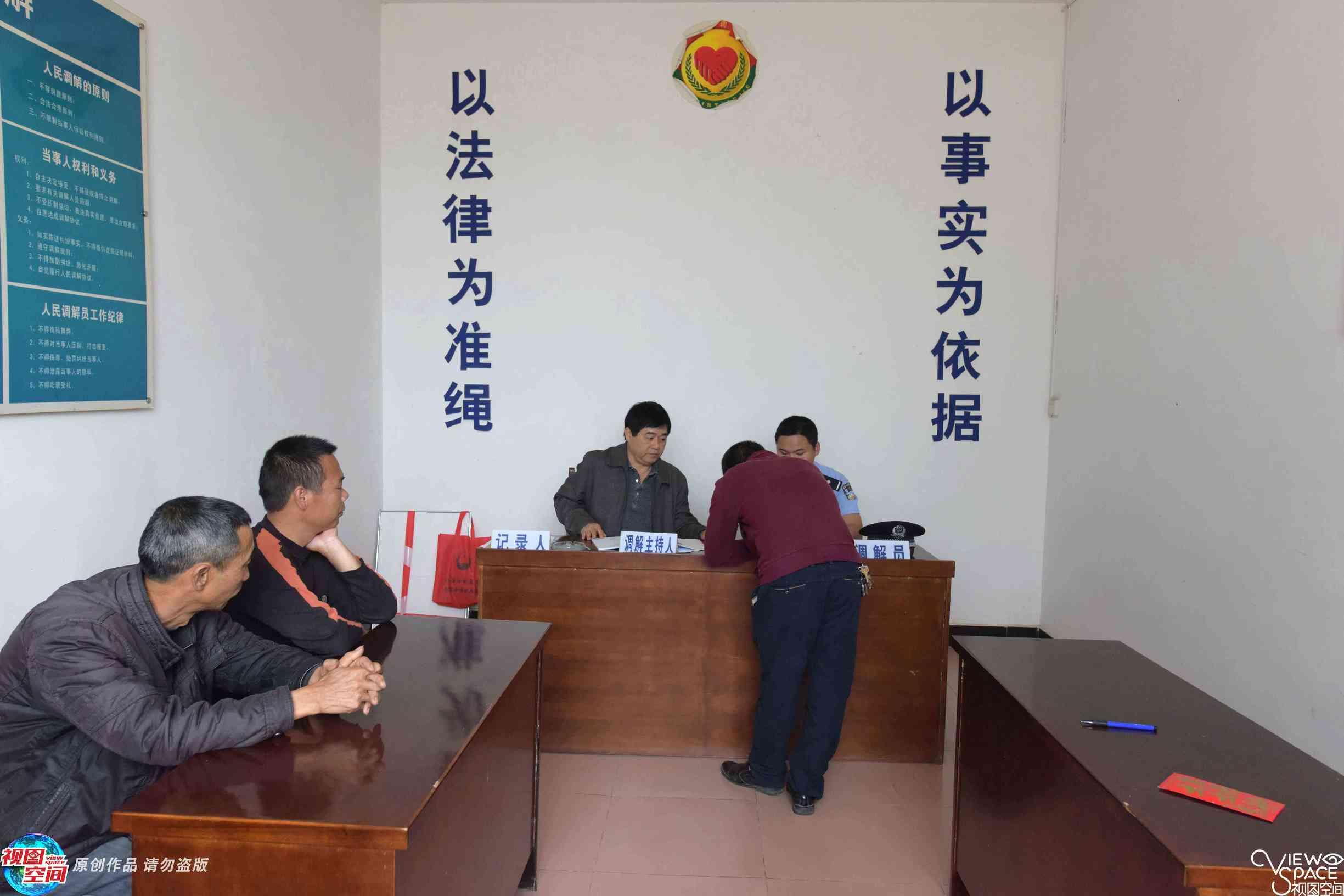 最新治安管理处罚规定下的小巷风情小店的现状与挑战